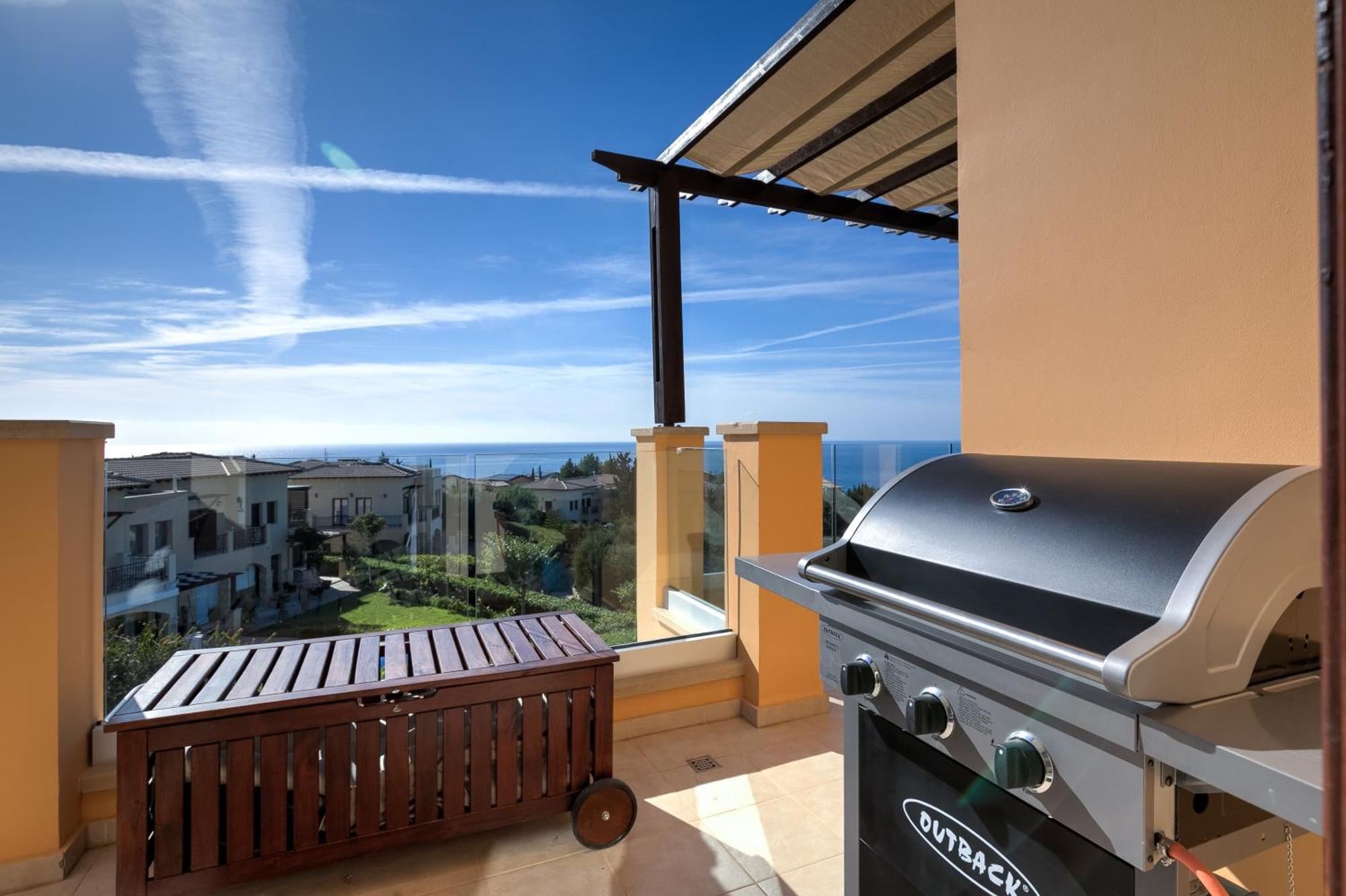 2 Bedroom Apartment Thalassa With Sea And Sunset Views, Aphrodite Hills Resort Kouklia Buitenkant foto
