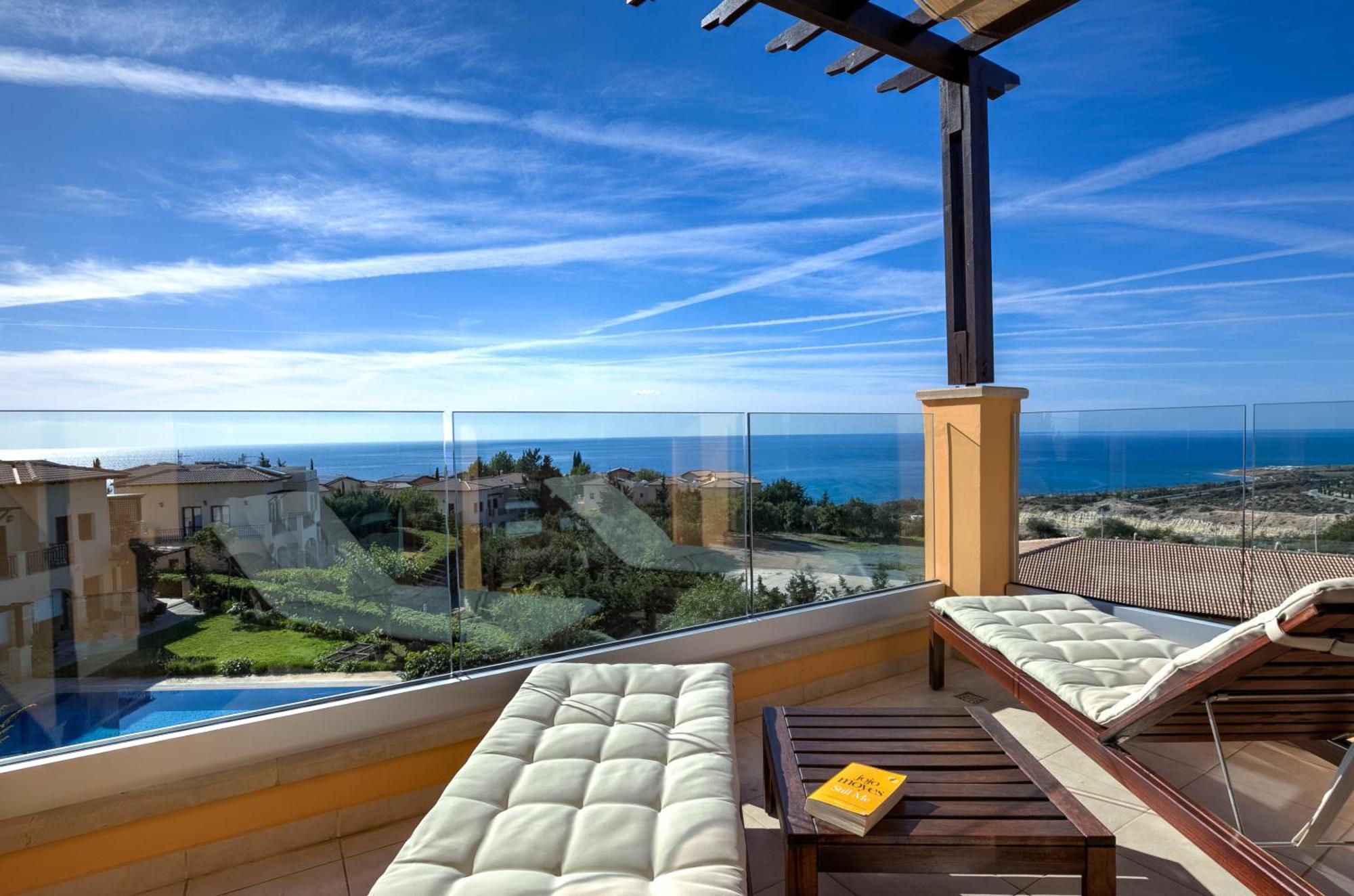 2 Bedroom Apartment Thalassa With Sea And Sunset Views, Aphrodite Hills Resort Kouklia Buitenkant foto